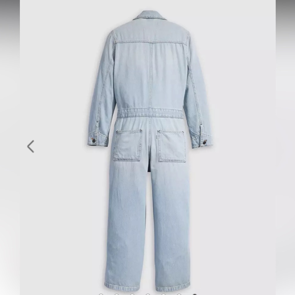 Levi’s Iconic Lightweight Jumpsuit in Celebrate The Moment Sz Small NWT 101 - Picture 2 of 15